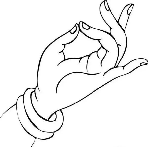 翡翠手镯应该戴在左手还是右手,左手戴翡翠右手戴黄金好吗