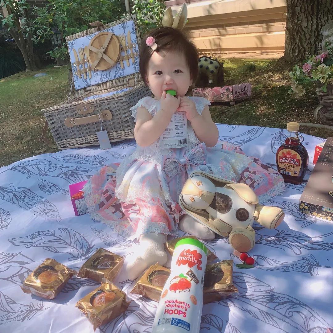 1岁就拥有百万衣橱！？这是人过的日子吗