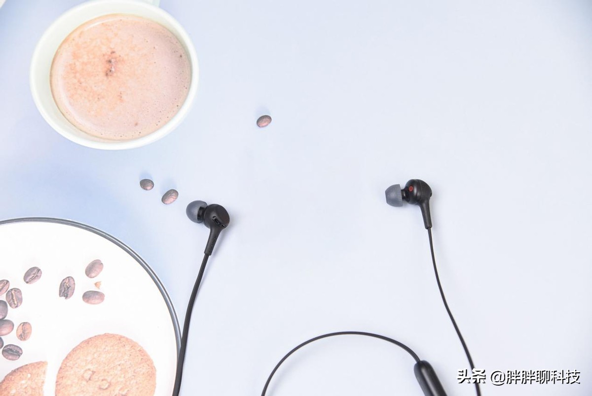 双11入手绝对超值的5款蓝牙耳机,索尼wi1000x颈挂式耳机测评