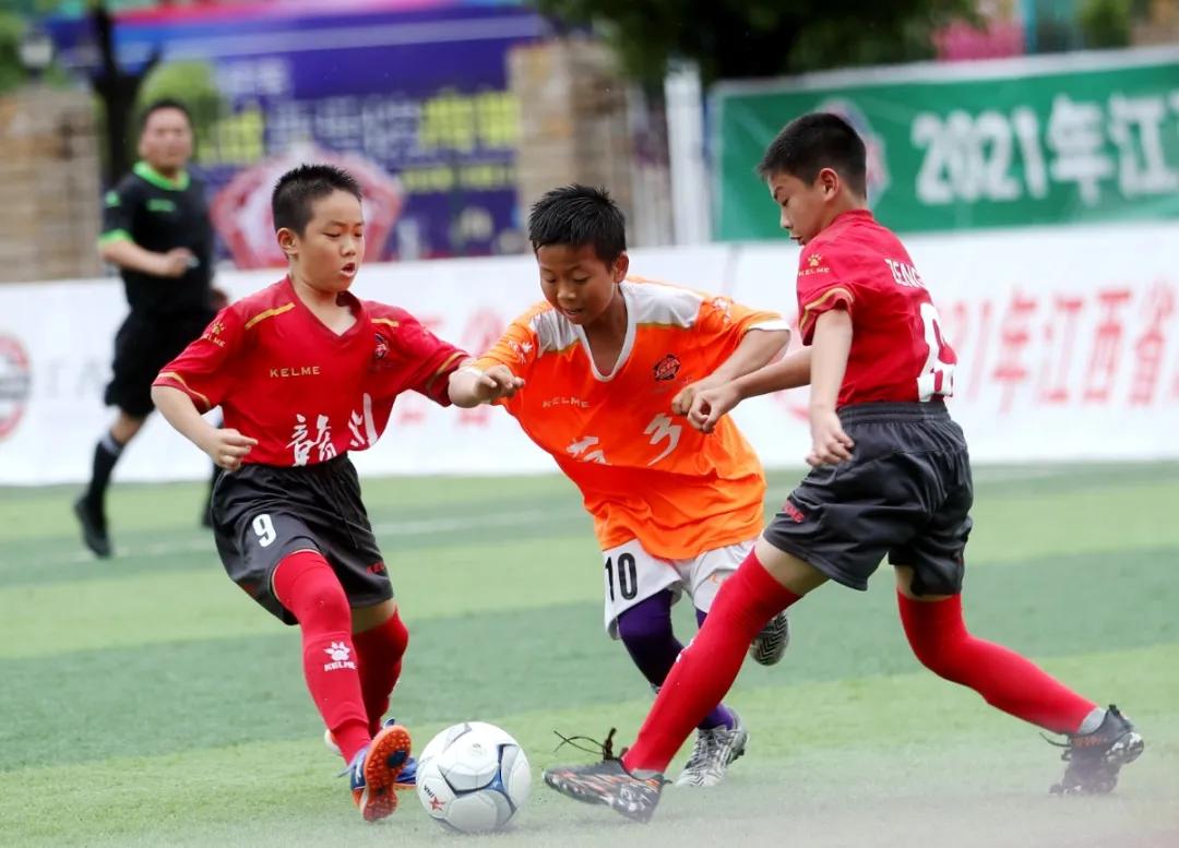 李威宇获全运会入场券,李威宇蝉联全国冠军