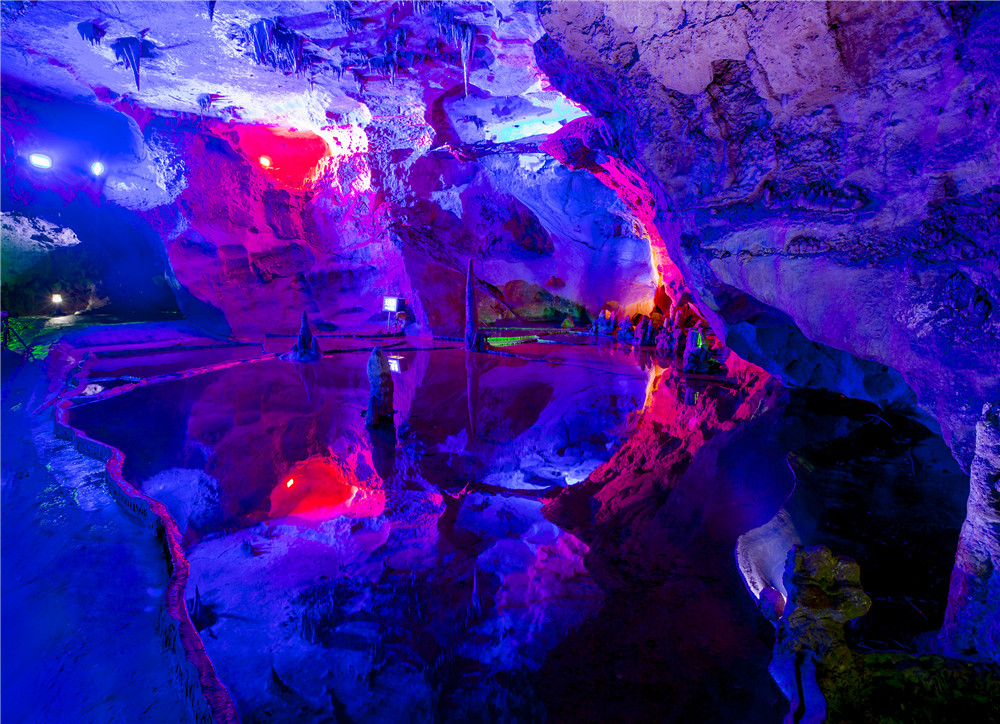 桂林世界溶洞奇观,桂林神奇的山洞