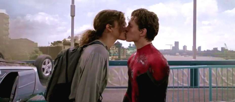 荷兰弟和甜茶是一个人吗,甜茶和荷兰弟哪个咖位高