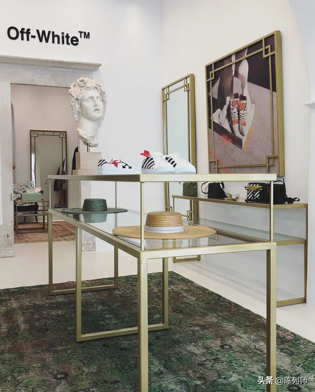 offwhite风格,白色品牌陈列搭配