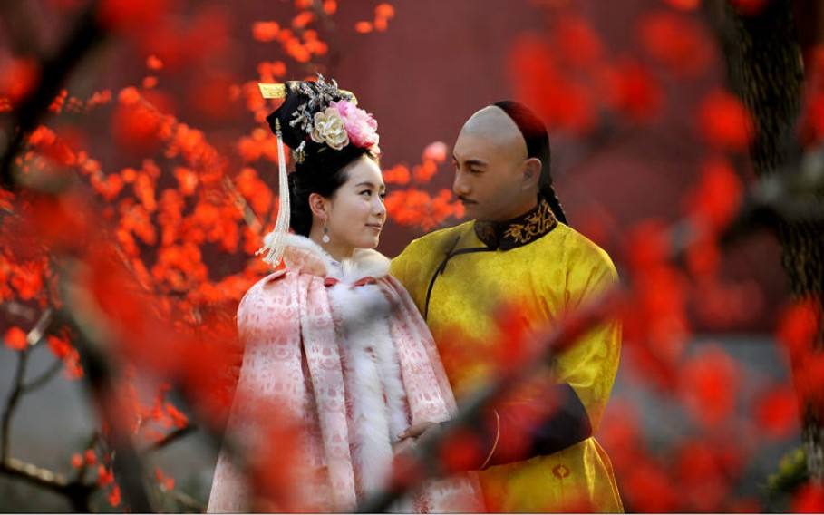 夫妻相差十七岁！当初女方直呼期待，如今登上热搜