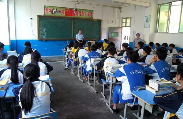 录取分数比较低的5所军校，毕业后前途无量，学生可以作为参考