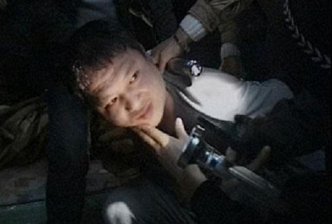 天才自学制毒，北美毒王重金求配方，被抓后挑衅民警：你玩不过我