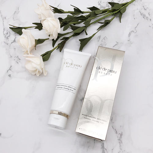 男士sk2和cpb洗面奶哪个好,香奈儿cpb和sk2洗面奶哪个好