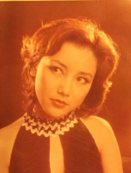 6位被整容毁掉的女星,整容把脸整得很奇怪的女星