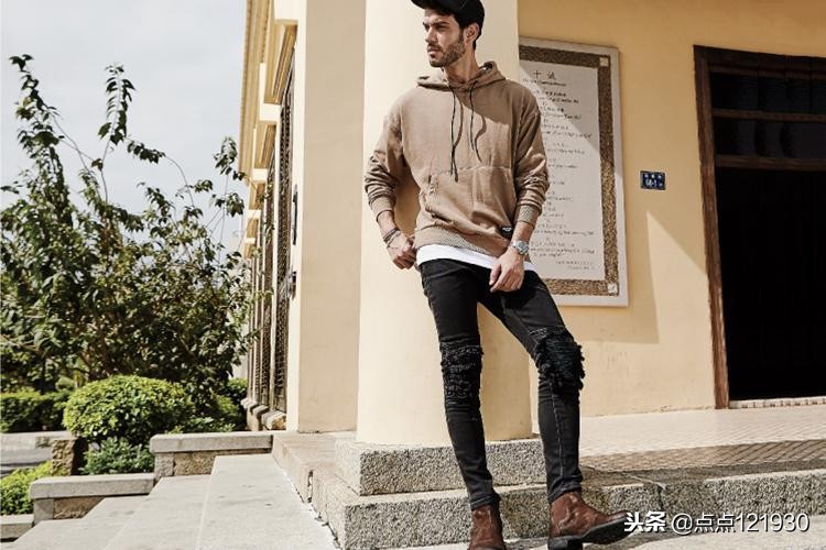 黑白撞色切尔西靴,偷穿女朋友的鞋子