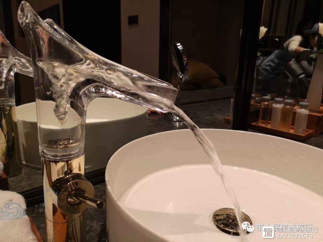 为什么深坑酒店被称为建筑奇迹,惊艳世界的深坑酒店