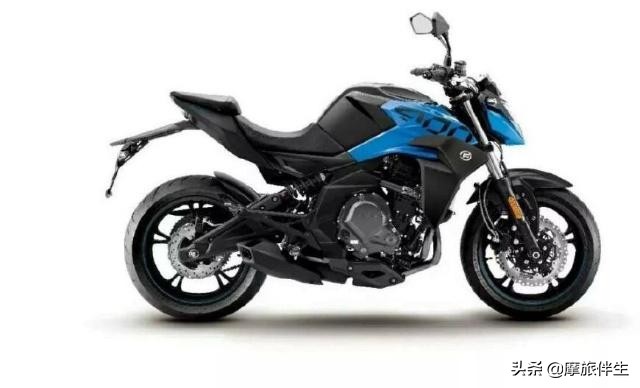 400nk和无极300r,春风400nk对比黄龙300