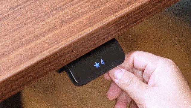 怎样买电动升降桌划算,电动升降桌如何选板材