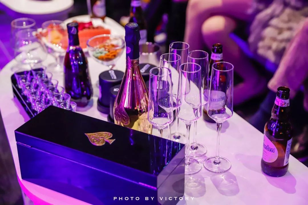 城南夜生活怎么样,城南夜晚生活视频