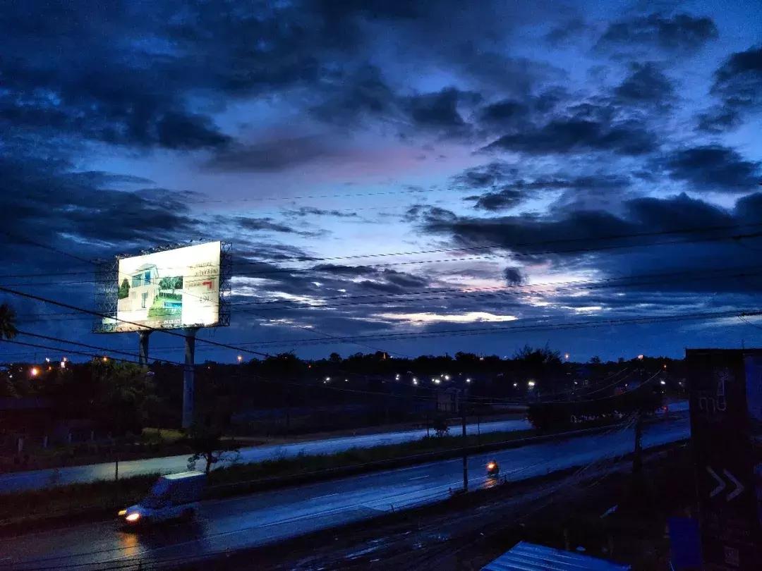 在切开与缝合之间磨合（一）|泰国校服文化脚注