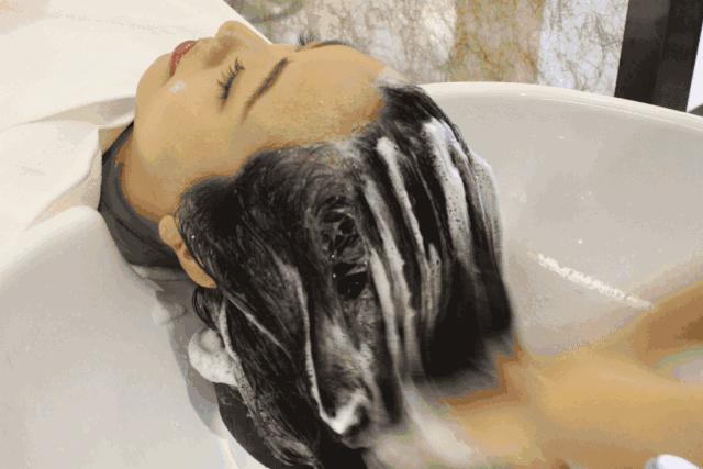 秋冬怎么减少头屑,头屑多的像下雪怎么洗