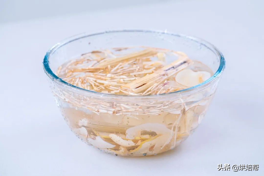 清热润燥茅根竹蔗雪梨,雪梨海底椰茅根竹蔗水功效