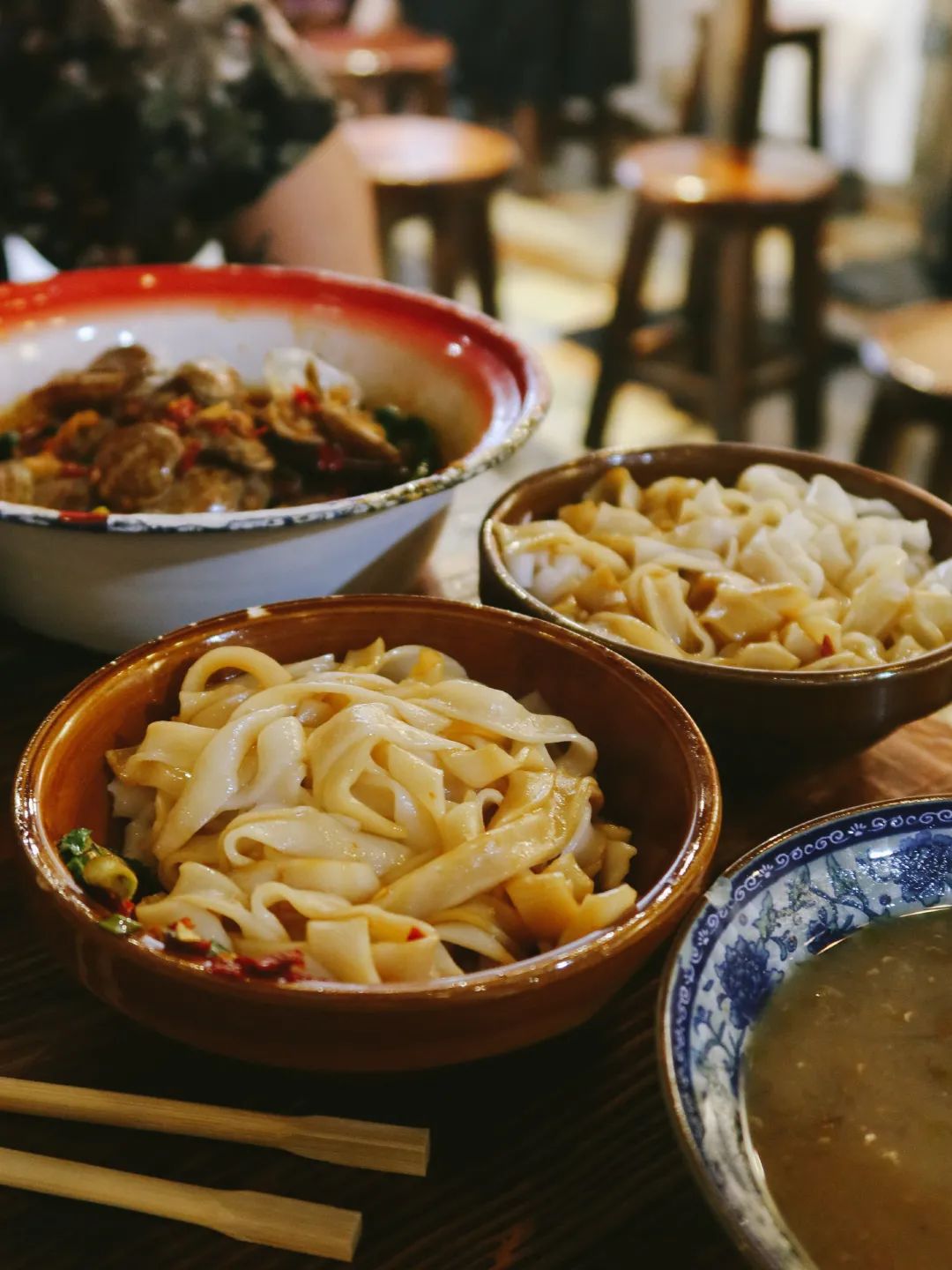 长春出发特价机票四月,长春出发双人旅游套餐含机票团购