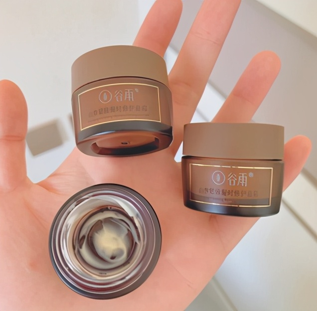 适合30岁用的平价面霜性价比高的,40-50岁适合用的平价抗皱面霜