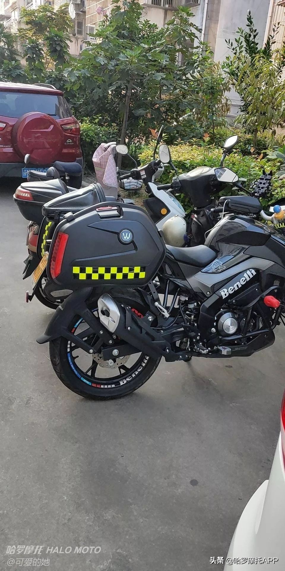 2022款贝纳利小迅龙bn150s车灯,贝纳利小迅龙150s值得买么