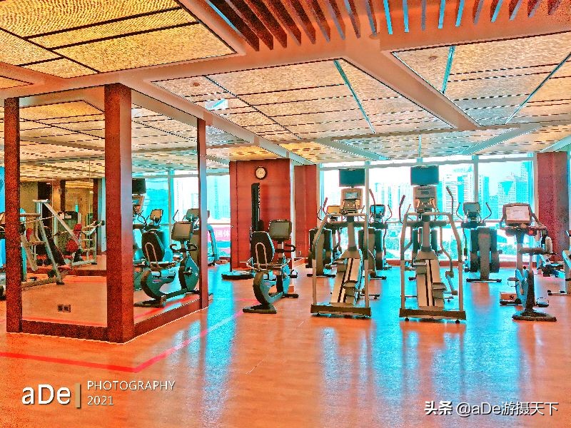 广州最值得打卡室内泳池,广州打卡无边泳池