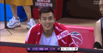 郭艾伦缺席,功夫熊猫教状元打球,认真防守的辽篮末节依旧惹不起