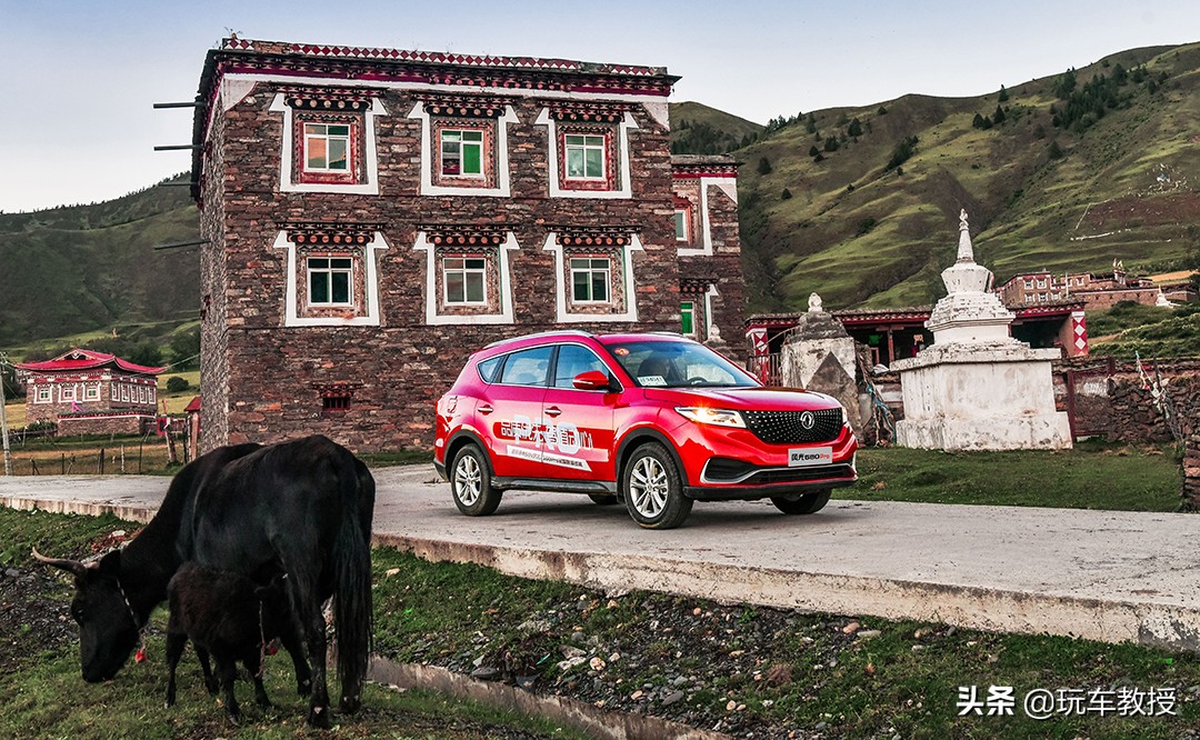 1.5tcvt自动旗舰型,换代在即这款日系紧凑suv仍然热卖