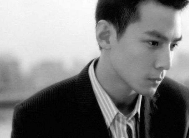 撤侨令重拳下,“禁欲男神”吴彦祖“藏”不住,一家人皆是美籍