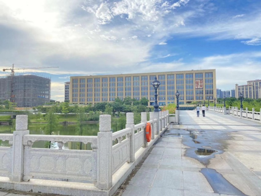 暨南大学专本连读毕业证书,暨南大学专本连读专业有哪些