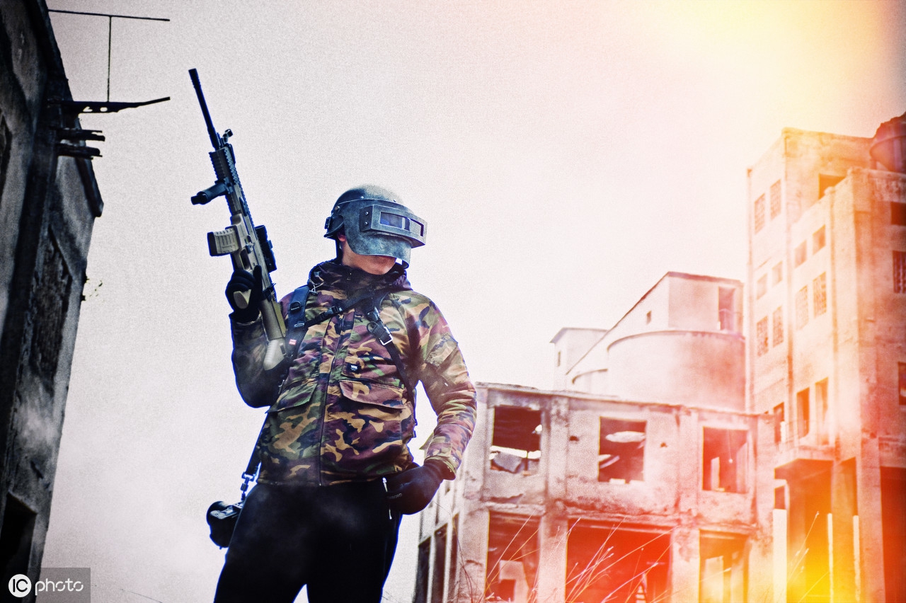 绝地求生刺激战场大神玩的视频,绝地求生刺激战场的武器排行榜