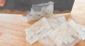 怎么做水晶皮冻最简单做法,简便制作水晶皮冻