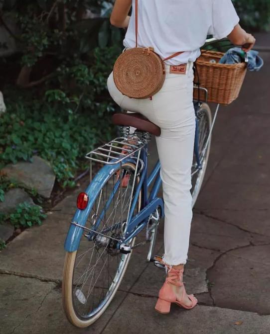 穿白裤子显胖，先别怪自己胖！看看你的裤型选对了吗？