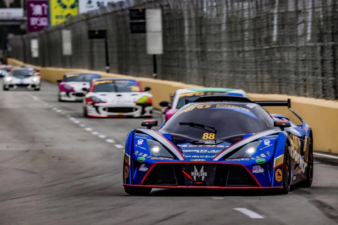 f1女摄影师教你用eosr5拍赛车,佳能eosr5最佳镜头搭配