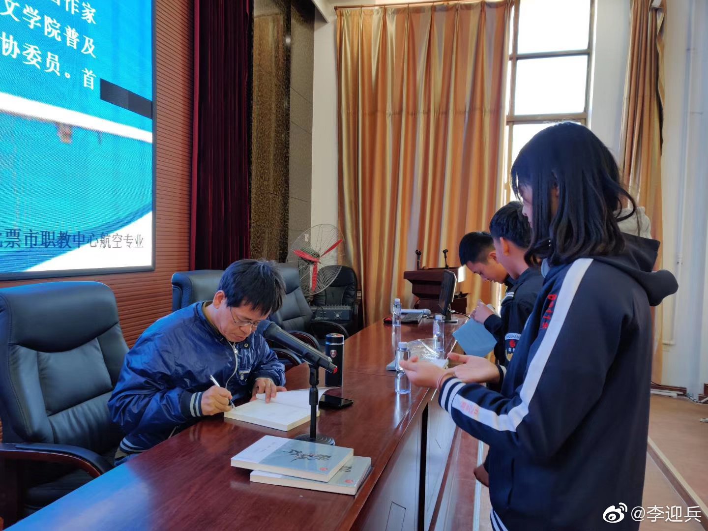 李迎兵首航演讲:如何插上梦想的翅膀