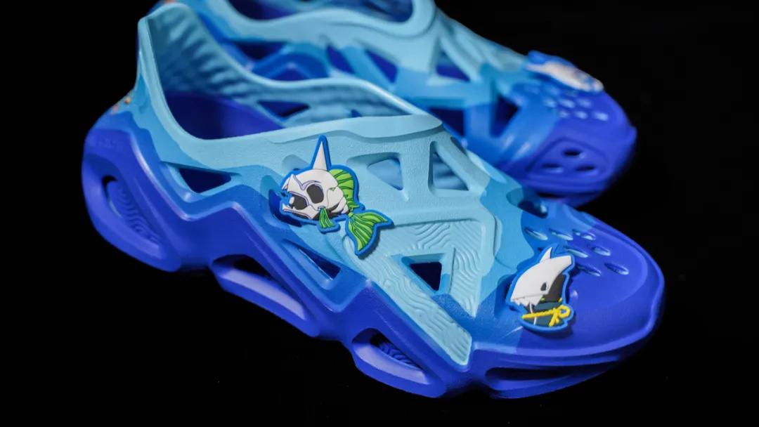 匹克x爱定客穿搭,匹克x爱定客联名款