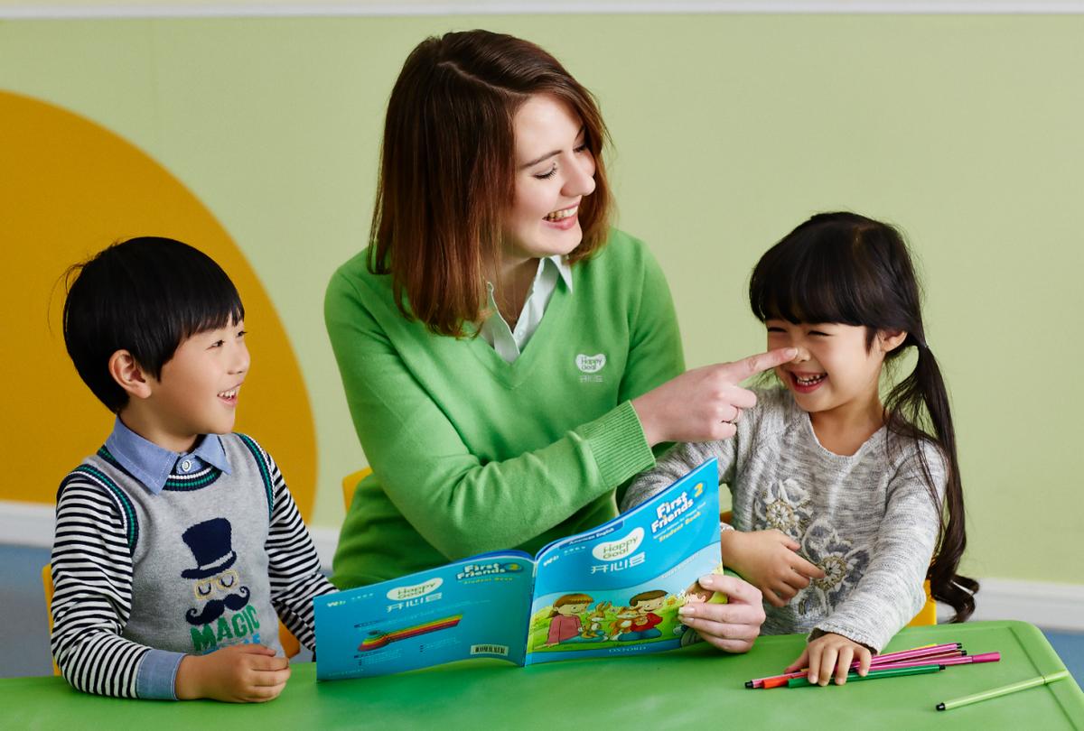 食指比无名指长智力低下,食指与无名指哪个长代表智力强