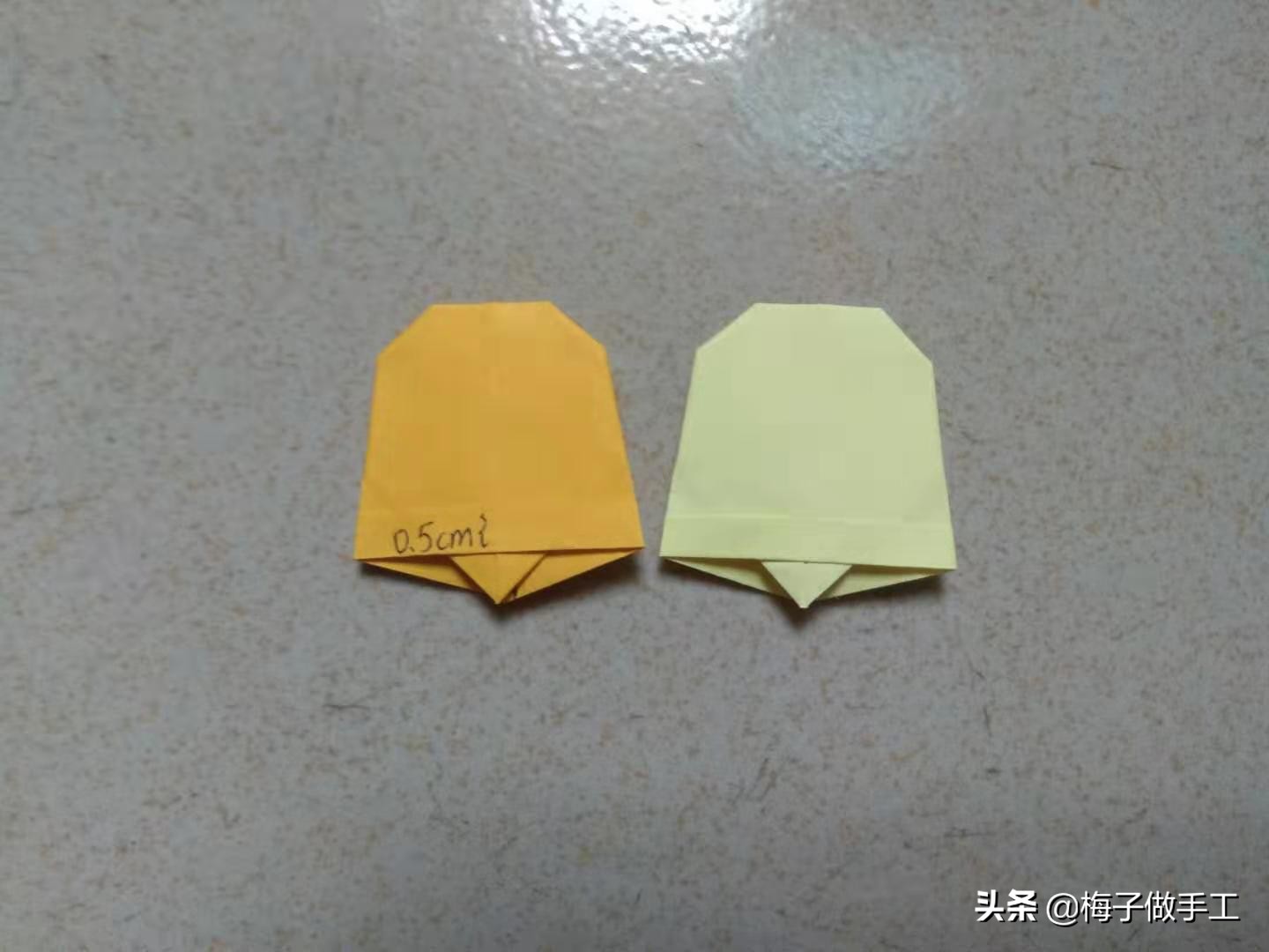 风铃折纸怎么折用做生日礼物,纸做圣诞节礼物圆筒是怎么折的