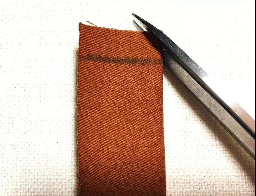 缝纫0.1厘米缝份的技巧,缝纫0.05厘米缝份的技巧