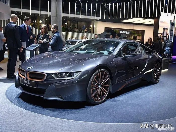 宝马i8和i3停产了吗 (科技感爆棚2018宝马i8混动超跑)