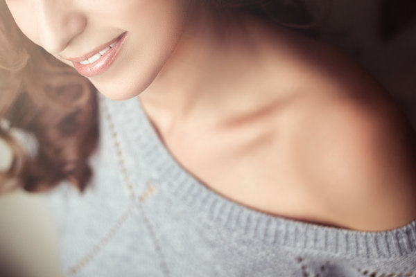 和女生聊天有时候热情有时候冷淡,如何与女生聊天撩妹