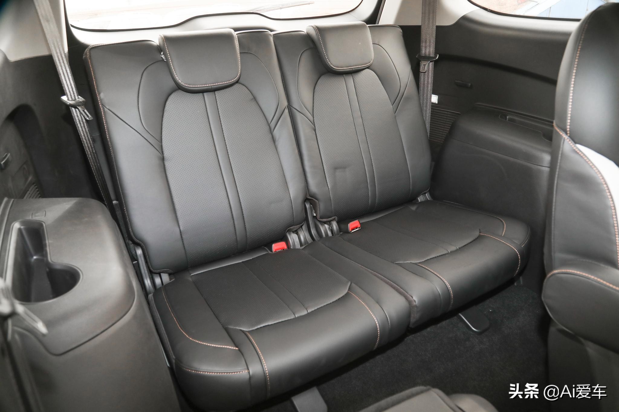 很便宜省油独立大6座MPV，自动挡家用，实用好养，实拍宝骏360