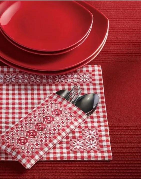 家里的小格子改造,家里的旧布别丢教你手工改造一下