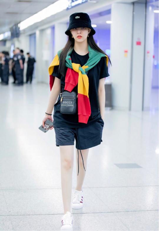 宋妍霏穿搭店铺分享,宋妍霏的穿搭法则