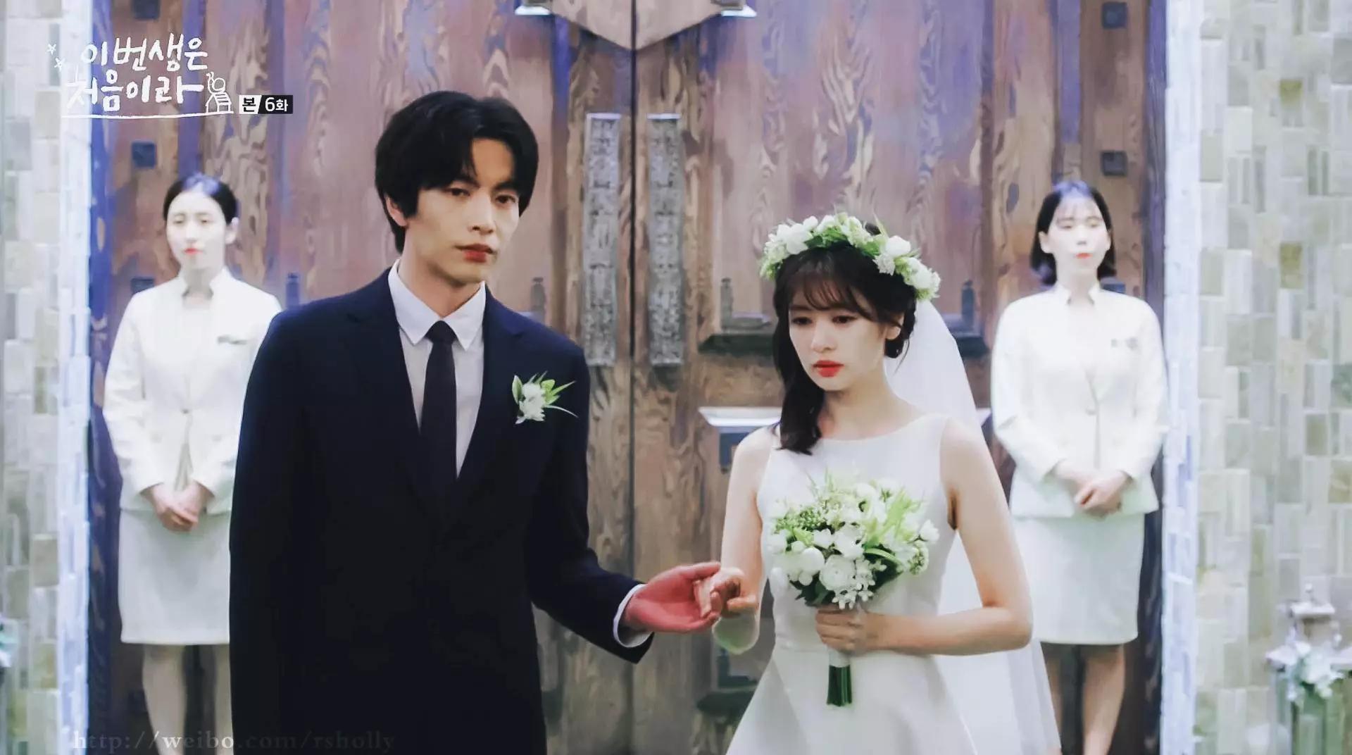 runon韩剧女主穿搭,韩剧女主穿搭秋冬大衣