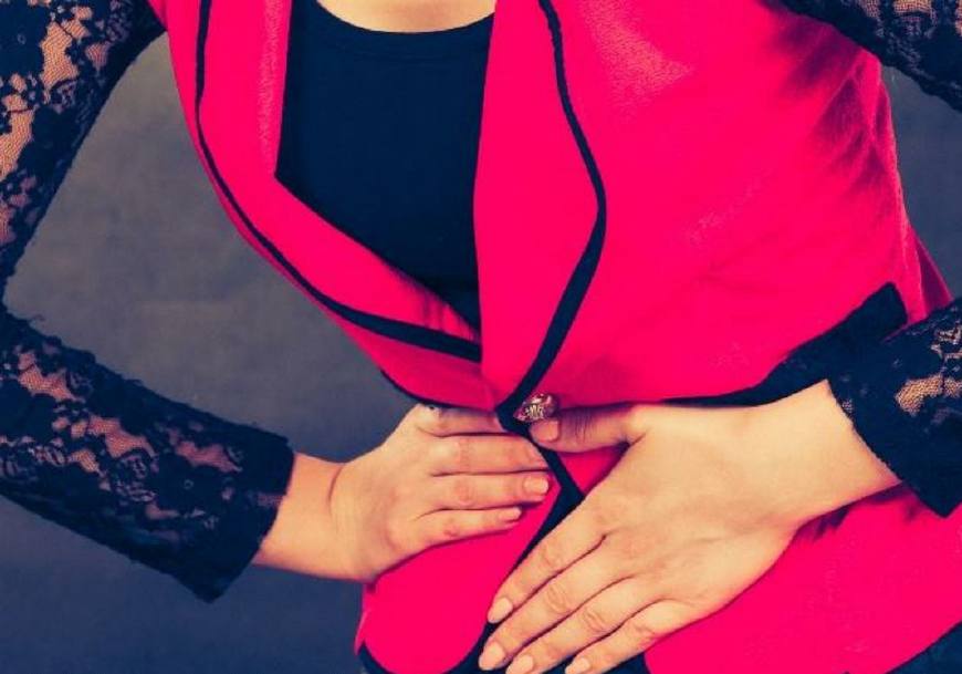 胃溃疡病人看病全过程,胃溃疡的药可以治疗细小吗