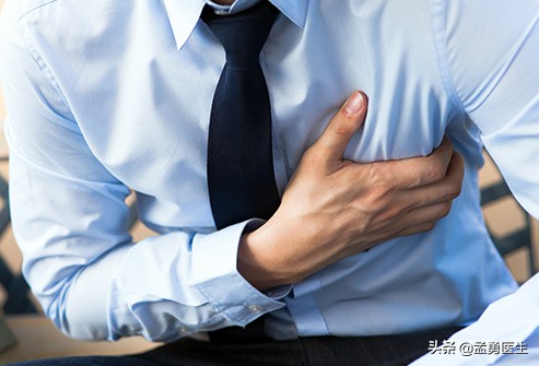 有时会出现不明原因的胸痛,可能引起胸痛的所有疾病