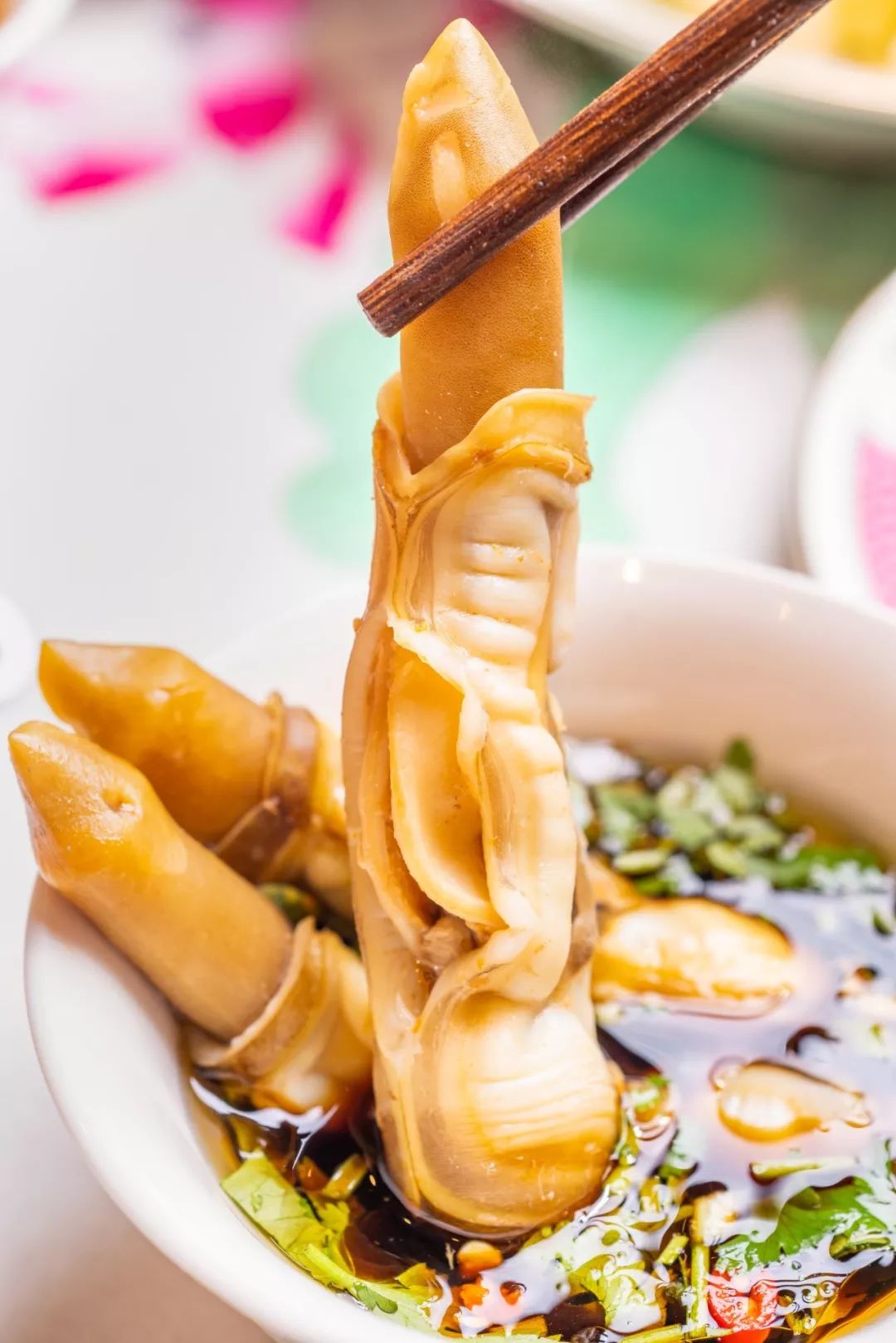 排爆新天地!魔都港式火锅界杀出黑马,开卖「澳洲青龙黄金锅」