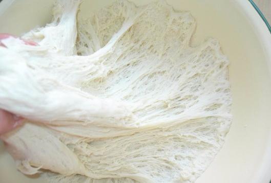 蒸馒头时酵母放多了会怎样,蒸馒头时酵母里放入猪油