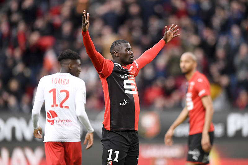 米兰旧将闪耀英超,米兰重新辉煌