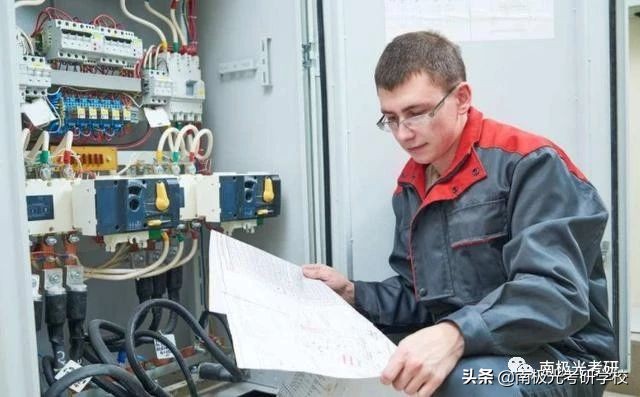 理科就业前景最好的十大专业2024,高考理科就业前景较好的十大专业