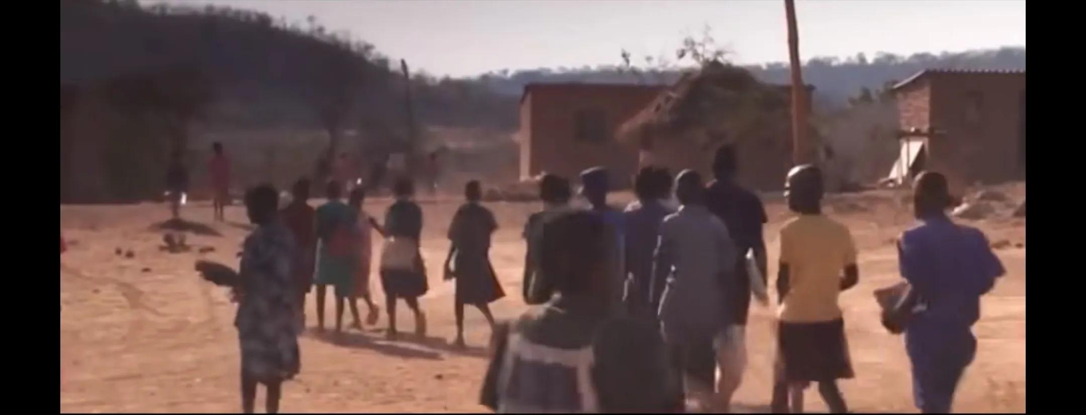 津巴布韦破产,津巴布韦151个孩子